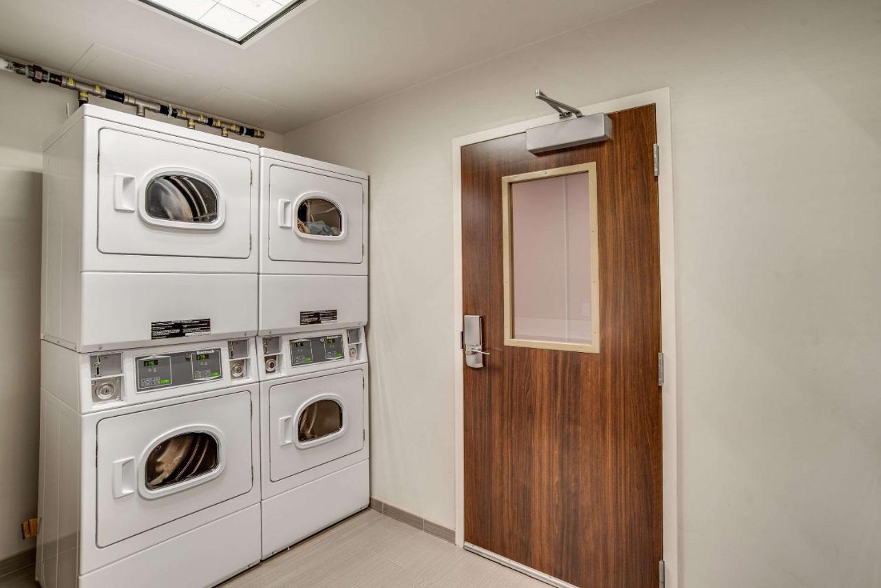Mainstay Suites Carlisle - Harrisburg Buitenkant foto